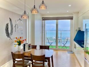 Wanderlust APT01 Seaview Apartment in Laos