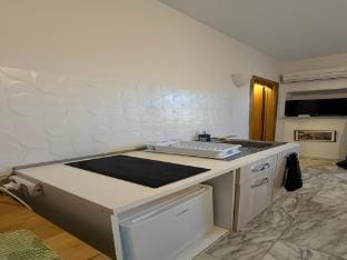 Lucian dreams in roma Apartment in Rome