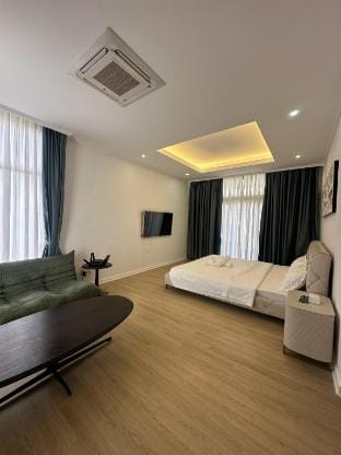 VERY SPACIOUS HOME VILLA Clark SunVlley! BigRooms Villa in Angeles