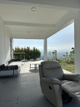 VERY SPACIOUS HOME VILLA Clark SunVlley! BigRooms Villa in Angeles