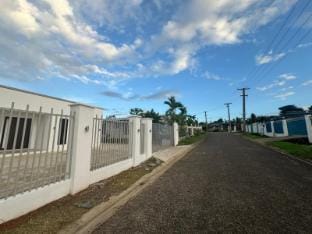 Deluxe Guesthouse Nearby Nadi Airport Vacation rental in Nadi