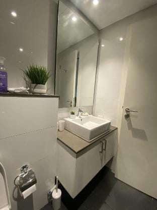 Cozy studio with beautiful  view Apartment in Al Sharjah