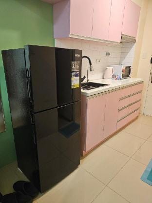Condo in Timog with Balcony City view along EDSA Apartment in Quezon City
