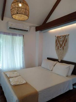Ocean 9 De Luxe Sta Fe, Siargao Vacation rental in General Luna