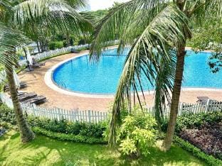 Vinhomes Green Bay Apartments Apartment in Laos