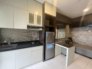 Sweet Home (2 Bedroom Apartment) Apartment in Surabaya