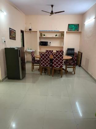 KesarHomes-FLT102-1stFLR_ 2BHK-AC-Lift-Kukatpally Apartment in Hyderabad