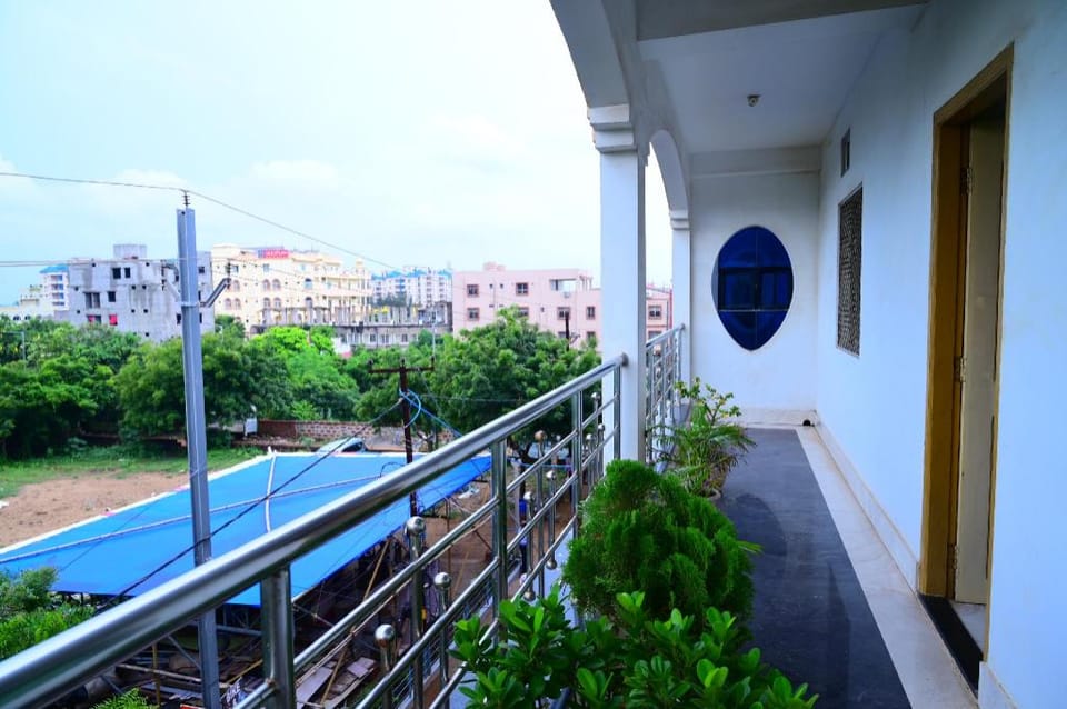 DhamStay Hotel Krishna Residency Near Beach Puri Hotel in Puri