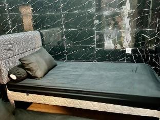 Skyhouse tower duxton view garden and pool Apartment in West Java