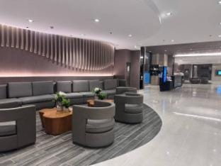 Orange Room in near MOA, PICC and Tryp Vacation rental in Pasay