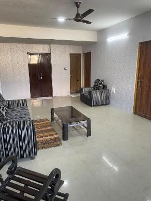 Flat 3 rooms,2nd floor no lift Apartment in Varanasi