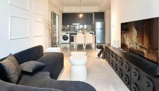A Stylish Unit at Agile BB, 5min walk to TRX Vacation rental in Federal Territory of Kuala Lumpur