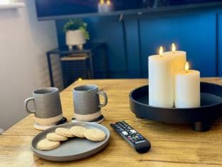 Modern 2-Bed House with EV charger - Hosted by Hutch Lifestyle Vacation rental in Warwick