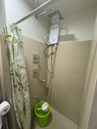 Cozy Haven 2 Apartment in Pasay