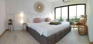 Minimal Style Luxury Villa with 8 Bedrooms by Golf Vacation rental in Thailand