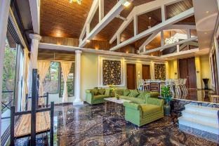 Lake Panorama  7 BHK Villa in Maharashtra