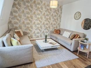 Oxford Street Apartments by Advan Apartment in City of Westminster