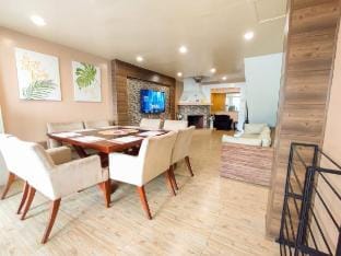 5br 4t&b mountain view townhouse Vacation rental in Baguio