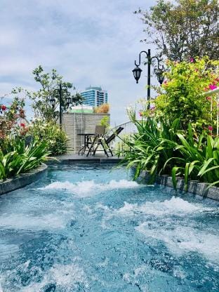 Near Vincomplaza/Quiet Cozy Studio/Jacuzzi rooftop Apartment in Da Nang