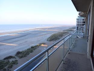 Apartment in Nieuwpoort near the Marina Apartment in Koksijde
