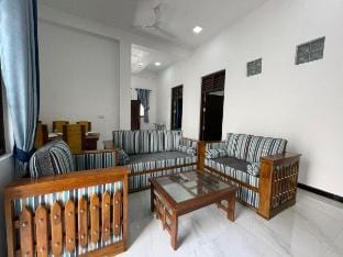 Mihindu Road - Colombo Apartments Apartment in Dehiwala-Mount Lavinia
