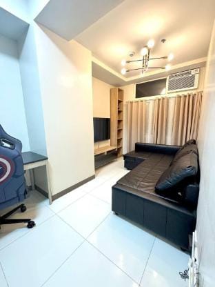One Bedroom Unit with Sofa Bed At Makati CBD  Apartment in Pasay