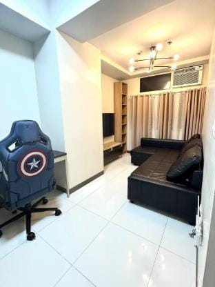 One Bedroom Unit with Sofa Bed At Makati CBD  Apartment in Pasay