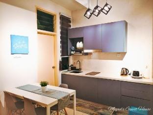 Miqael's Guest House@D'Summit Residences, J. Bahru Vacation rental in Johor Bahru