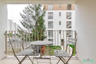 Charming Apt with Balcony- 6P- Proche Disney/Paris Apartment in Île-de-France