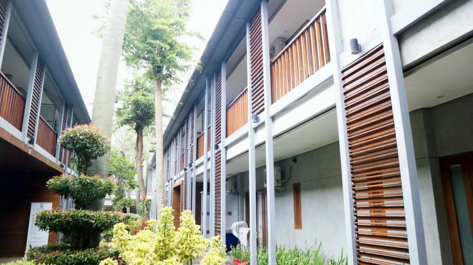 Proven Living Hotel in Parongpong