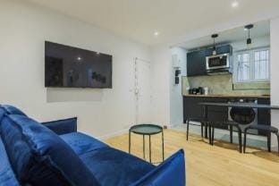  Modern studio - 4P- Sacré-Cœur  Apartment in Paris