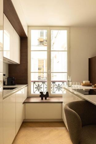 Elegant apartment - 2BR- 6P- Gare Saint Lazare Apartment in Paris