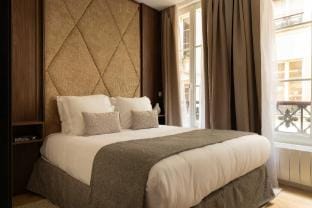 Elegant apartment - 2BR- 6P- Gare Saint Lazare Apartment in Paris