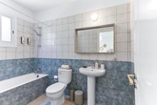 Lia's Gardens by VICHY Holidays Apartment in Peyia