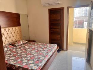Cozy adobe Apartment in Punjab, India