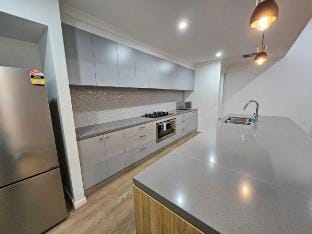 4-Room Retreat - Family Friendly Edith Vacation rental in Melbourne