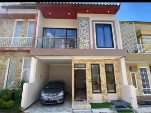 villa Luay Villa in Batu