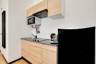 Peaceful studio - 2P - Buttes-Chaumont Apartment in Pantin