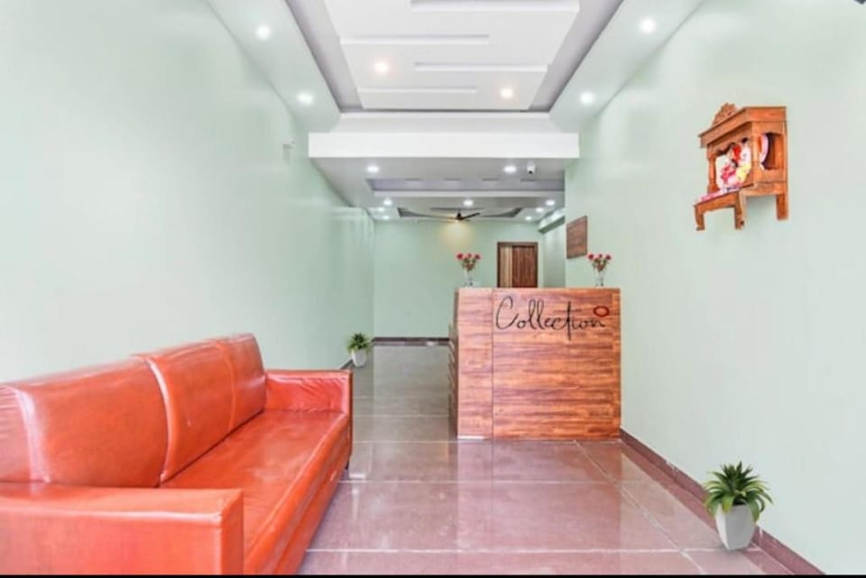 Goroomgo Avro Kolkata Hotel in Kolkata