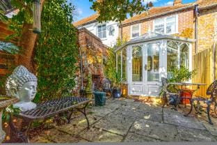 Basketmakers Cottage - From £145 Per Night Vacation rental in Henley-on-Thames