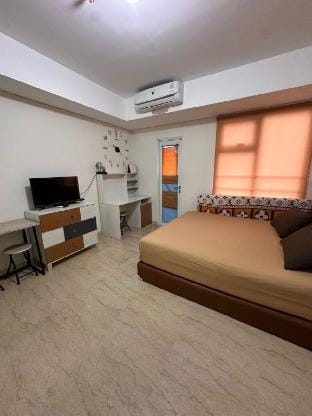 Apartemen Liberty Studio lantai 18 diatas mall Apartment in Indonesia