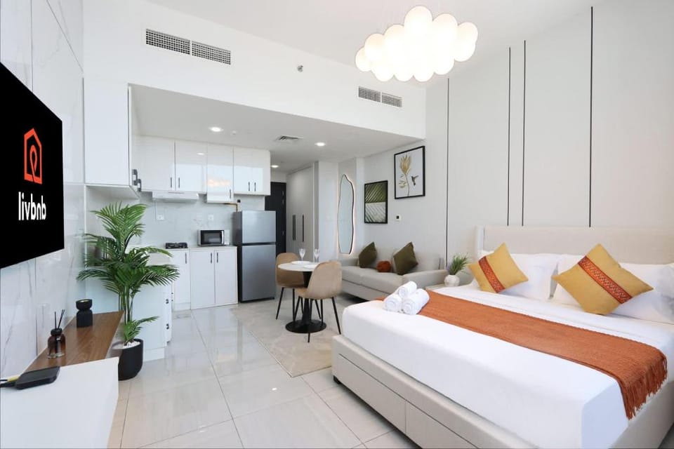 Livbnb - Modern Furnished Studio in O2 Residence Apartment in Dubai