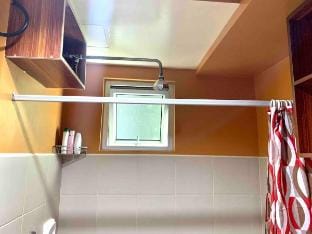 Homey 16th floor 1-bedroom condo inside IT Park Vacation rental in Lapu-Lapu City