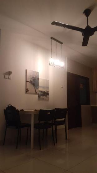 Watch the sunset in living room Vacation rental in Federal Territory of Kuala Lumpur