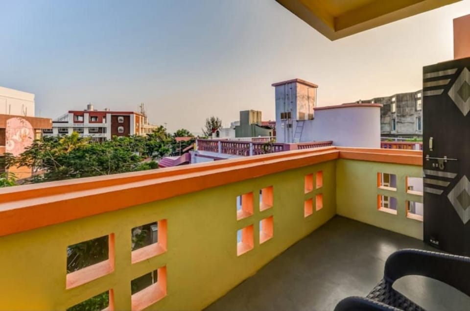 DhamStay Hotel Moon Near Niladri Beach PURI Hotel in Puri