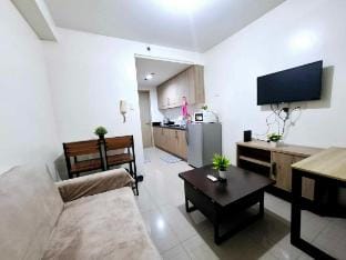 Wood Haven Seaside View Bedroom Vacation rental in Pasay
