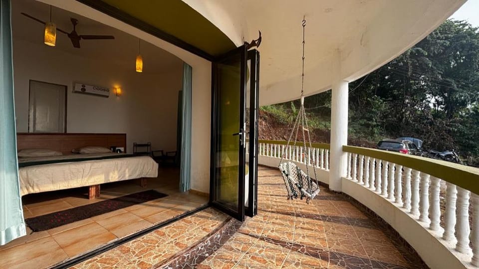 Villa Infinity By The Sea, Karde Hotel in Maharashtra