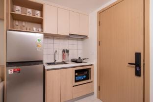 Fantasea Condo Kamala, Muji Style & near by Beach Apartment in Kamala