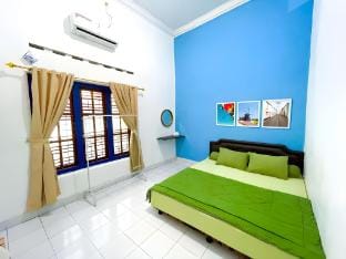 Malioboro Guesthouse - W House Vacation rental in Yogyakarta