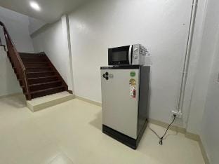 Wholehouse 2 BRs Local Wooden near Nimman road Vacation rental in Chiang Mai